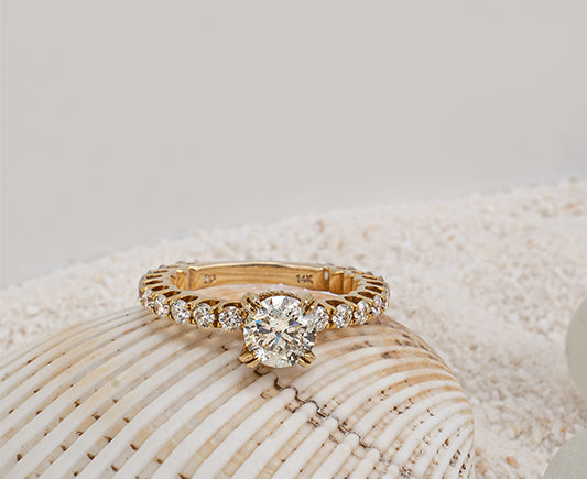 Dazzles Ring 03