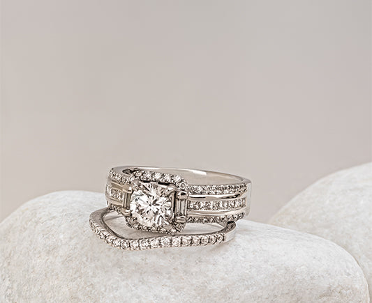 Dazzles Ring 06