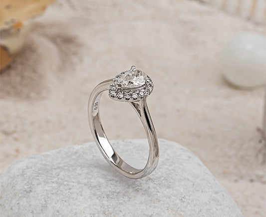 Dazzles Ring 10