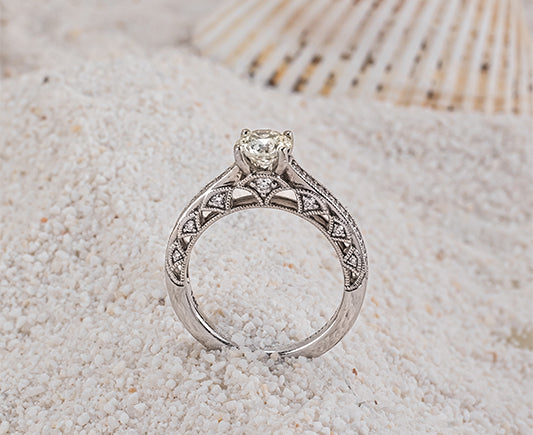 Dazzles Ring 25