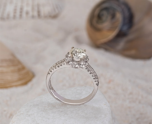 Dazzles Ring 32