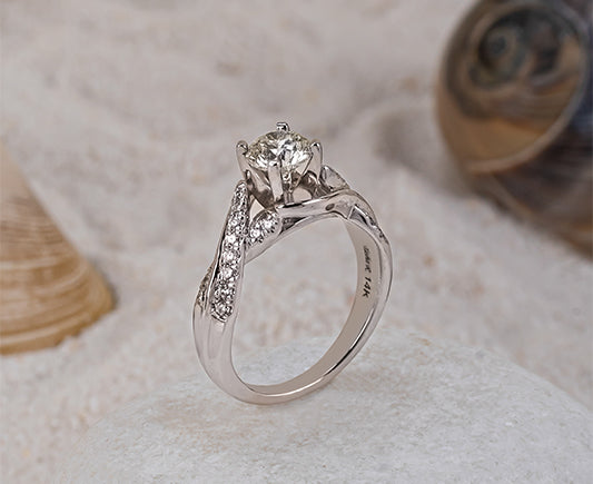 Dazzles Ring 33